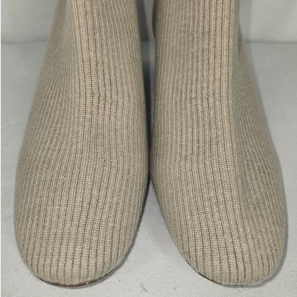 EVERLANE WOMEN'S THE GLOVE RIBBED KNIT ANKLE BOOTS BONE SIZE 7 - Picture 2 of 10